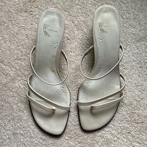 White Mountain Beige Metallic Sandals